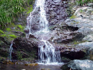 水無瀬の滝（下）